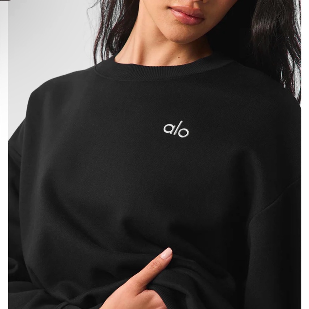 Alo Essential Black Sweatshirt